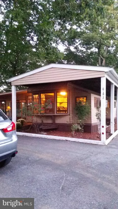 6261 Yutan Ln #GLEN 6, Earleville, MD 21919