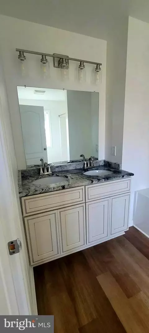 Bath - 4163 Telegraph Rd, Elkton, MD 21921 photo 1 of 2