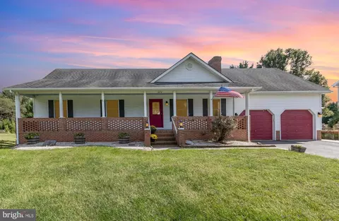 1454 Oldfield Point Rd, Elkton, MD 21921