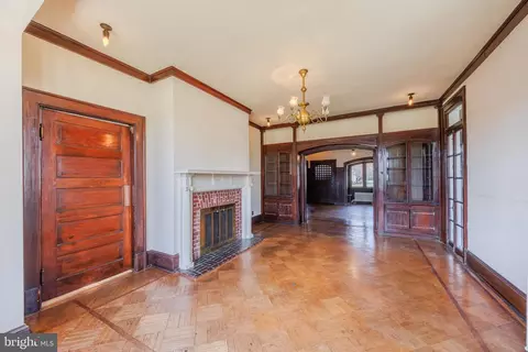 Living - 242 E Main St, Elkton, MD 21921 photo 6 of 13
