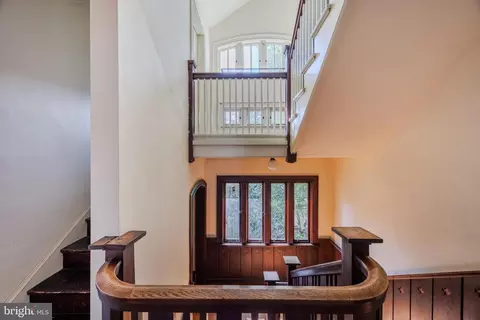 Entry Way - 242 E Main St, Elkton, MD 21921 photo 4 of 7