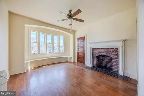 Living - 242 E Main St, Elkton, MD 21921 photo 11 of 13