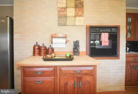 Kitchen - 85 Edgewater Dr, Earleville, MD 21919 photo 3 of 3