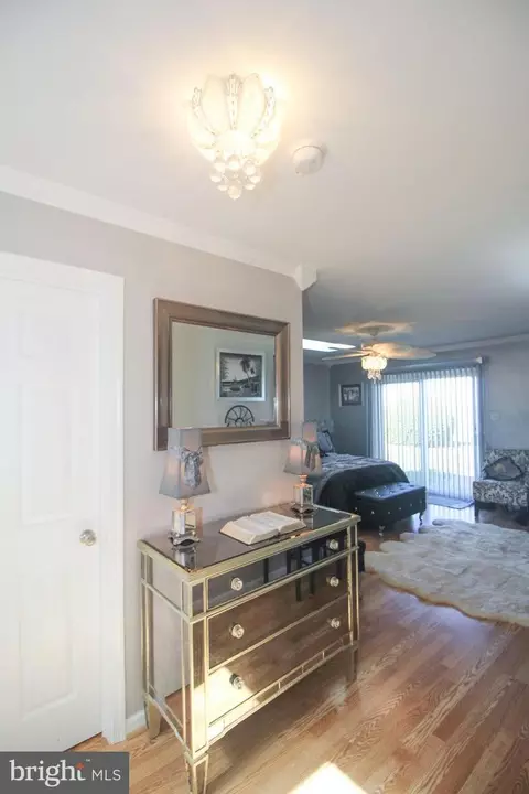 Entry Way - 85 Edgewater Dr, Earleville, MD 21919 photo 4 of 7