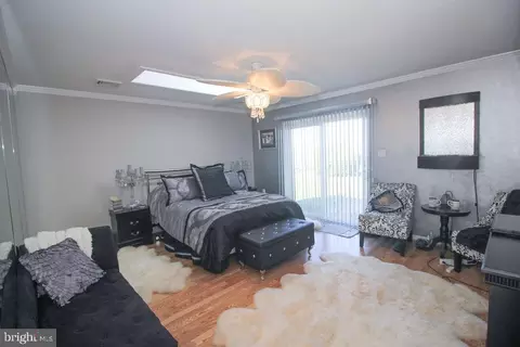 Bedroom - 85 Edgewater Dr, Earleville, MD 21919 photo 1 of 7