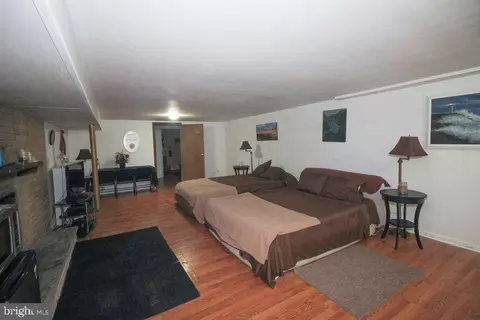 Bedroom - 85 Edgewater Dr, Earleville, MD 21919 photo 6 of 7