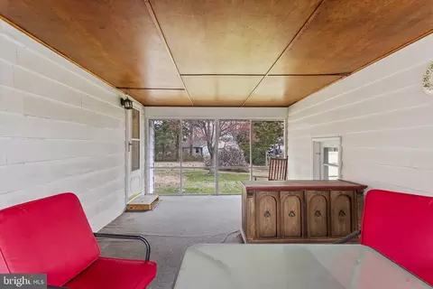 Exterior - 16 4th Ave, Elkton, MD 21921 photo 4 of 7