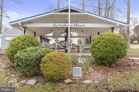 Exterior - 16 4th Ave, Elkton, MD 21921 photo 5 of 7