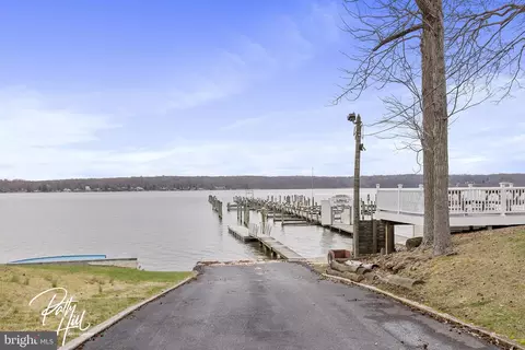 Exterior - 16 4th Ave, Elkton, MD 21921 photo 6 of 7