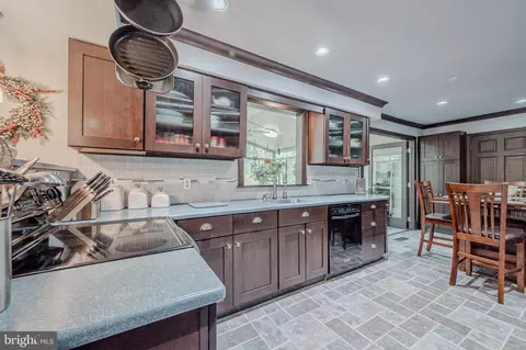 Kitchen - 211 Ashley Dr, Elkton, MD 21921 photo 2 of 5