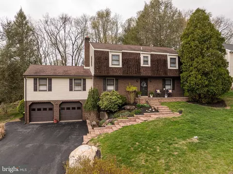 211 Ashley Dr, Elkton, MD 21921