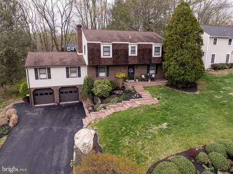 Exterior - 211 Ashley Dr, Elkton, MD 21921 photo 7 of 9