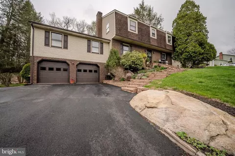 Exterior - 211 Ashley Dr, Elkton, MD 21921 photo 5 of 9