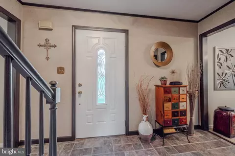 Entry Way - 211 Ashley Dr, Elkton, MD 21921 photo 3 of 3