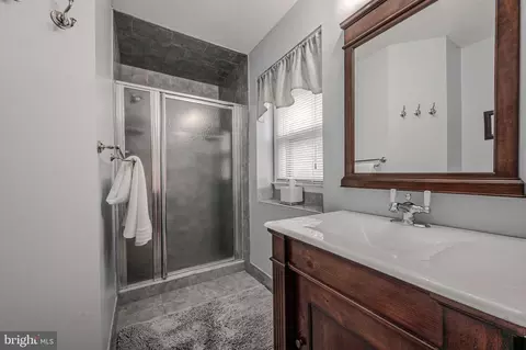 Bath - 211 Ashley Dr, Elkton, MD 21921 photo 4 of 4