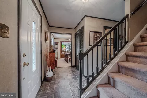 Entry Way - 211 Ashley Dr, Elkton, MD 21921 photo 1 of 3