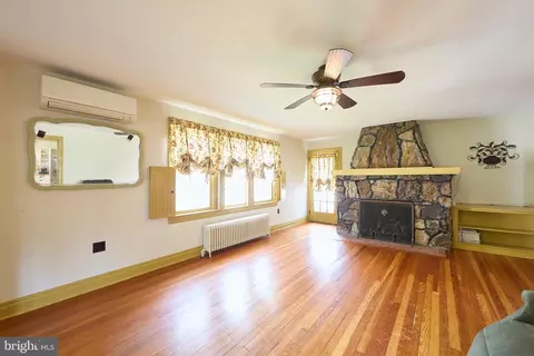 263 E Main St, Elkton, MD 21921 photo 35