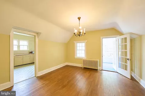 263 E Main St, Elkton, MD 21921 photo 7