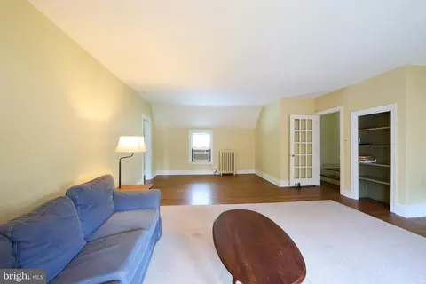 263 E Main St, Elkton, MD 21921 photo 6