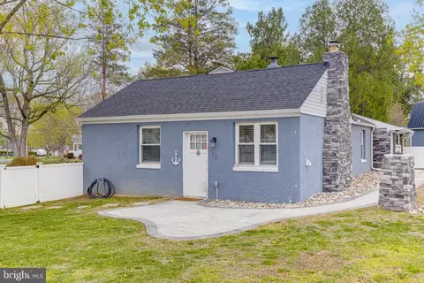 82 Farmdale Rd, Earleville, MD 21919