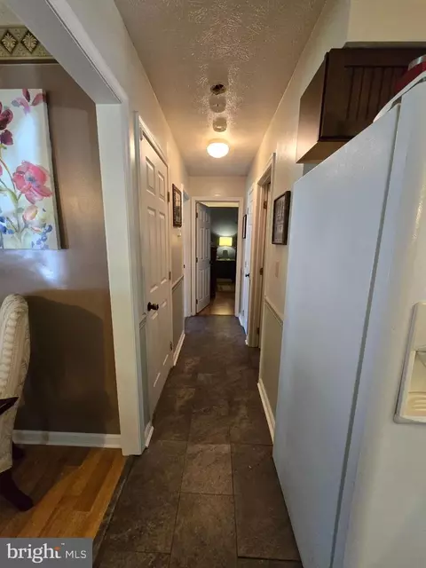 Entry Way - 108 Mincing Ln, Elkton, MD 21921 photo 2 of 2