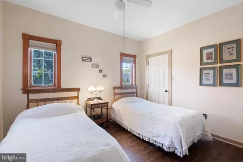 Bedroom - 211 Woolens Rd, Elkton, MD 21921 photo 3 of 4