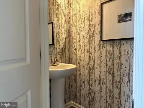 Entry Way - 11 Redcloud Loop, Elkton, MD 21921 photo 7 of 18