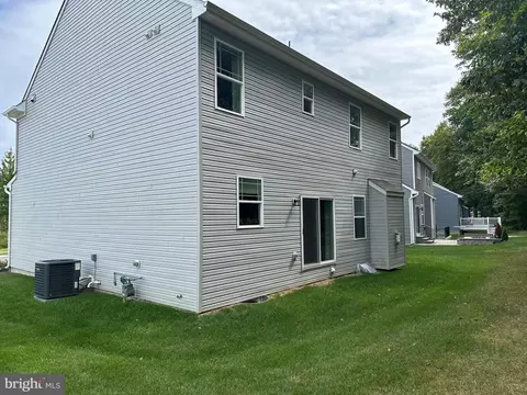 Exterior - 11 Redcloud Loop, Elkton, MD 21921 photo 3 of 4