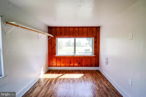 Bedroom - 750 Bell Manor Rd, Conowingo, MD 21918 photo 8 of 9