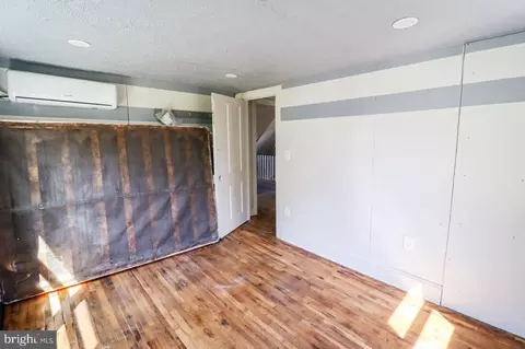 Bedroom - 750 Bell Manor Rd, Conowingo, MD 21918 photo 2 of 9