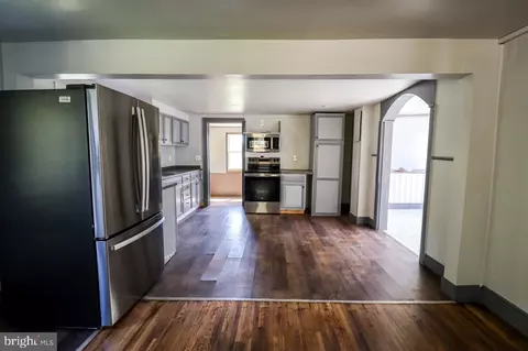 Entry Way - 750 Bell Manor Rd, Conowingo, MD 21918 photo 2 of 7