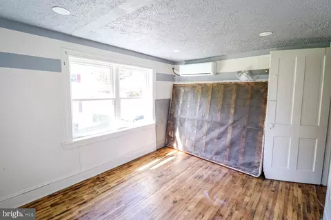Bedroom - 750 Bell Manor Rd, Conowingo, MD 21918 photo 3 of 9