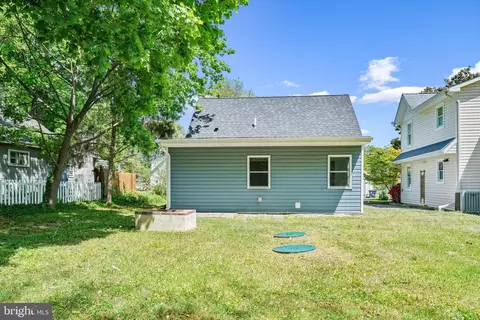 Exterior - 11 Riverview Ave, Earleville, MD 21919 photo 3 of 6