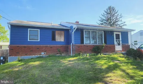 615 Delaware Ave, Elkton, MD 21921