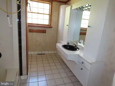 75 Elkside Rd, Elkton, MD 21921 photo 9