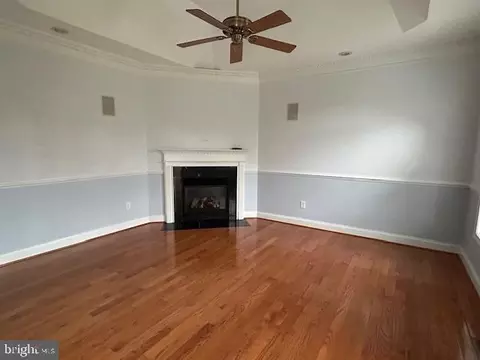 Living - 39 Riverside Dr, Elkton, MD 21921 photo 1 of 9