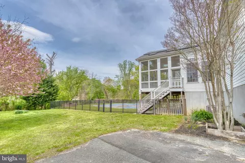 Exterior - 39 Riverside Dr, Elkton, MD 21921 photo 3 of 5