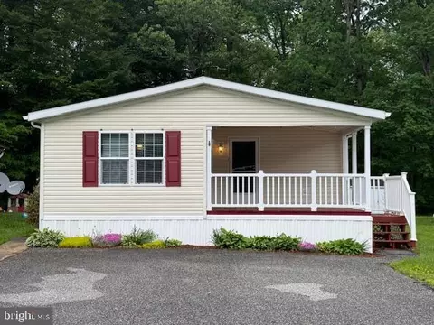 16 Doe Dr, Elkton, MD 21921