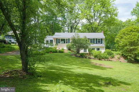 Exterior - 103 N Edgewood Dr, Elkton, MD 21921 photo 5 of 11
