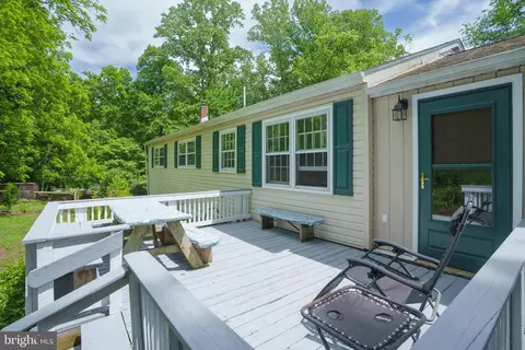 Exterior - 103 N Edgewood Dr, Elkton, MD 21921 photo 4 of 11