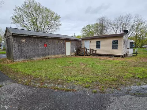 266 Laughing Water Ln #GLEN 3, Earleville, MD 21919