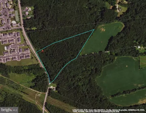 320 Muddy Ln, Elkton, MD 21921