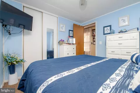 Bedroom - 7 Hillcrest, Conowingo, MD 21918 photo 4 of 4