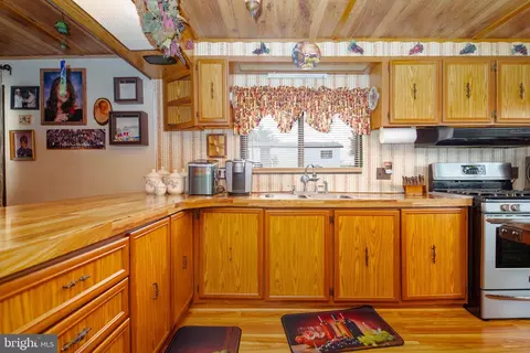 Kitchen - 7 Hillcrest, Conowingo, MD 21918 photo 1 of 1