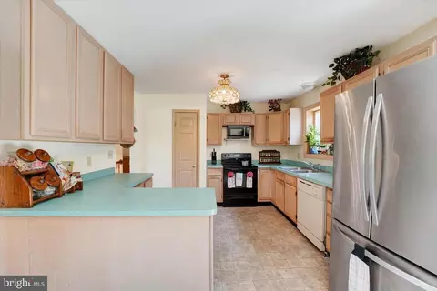 12 Richard Dr, Elkton, MD 21921 photo 6