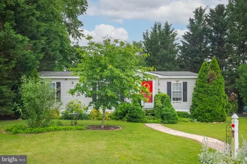 4 Mallard Dr, Chesapeake City, MD 21915