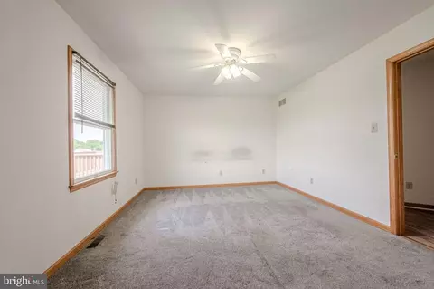Bedroom - 6 Windsor Ct, Elkton, MD 21921 photo 7 of 7