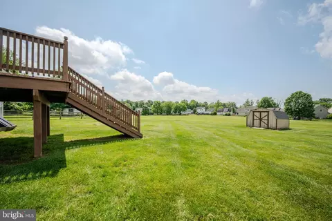 Exterior - 6 Windsor Ct, Elkton, MD 21921 photo 4 of 6
