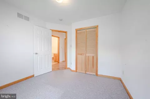 Bedroom - 6 Windsor Ct, Elkton, MD 21921 photo 2 of 7