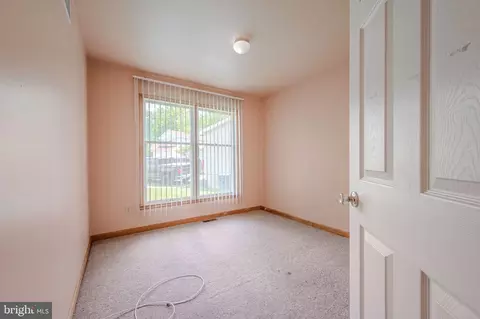 Bedroom - 6 Windsor Ct, Elkton, MD 21921 photo 3 of 7